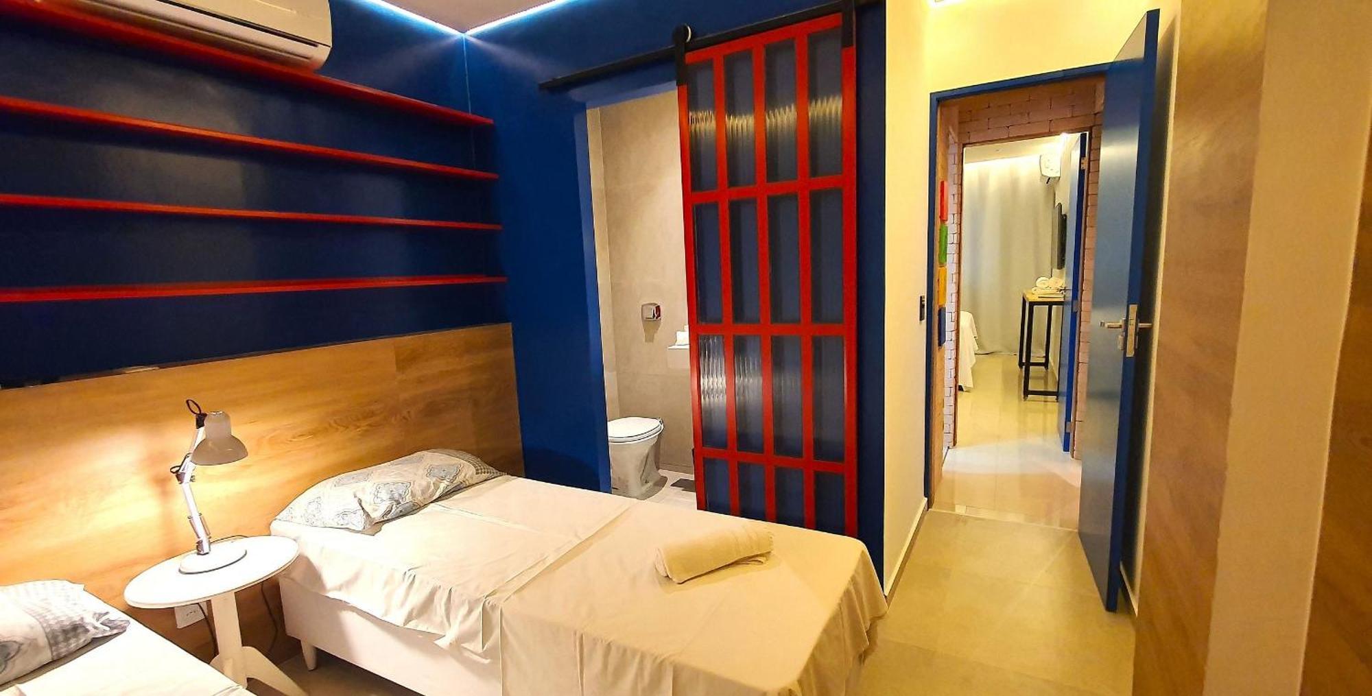 Copacabana Diversao Garantida - Rio de Janeiro, Rio de Janeiro